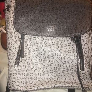 guess back pack
